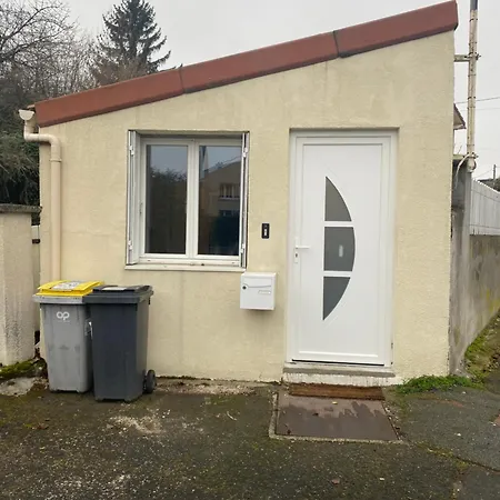 Agreable Maison Individuelle * Клермон-Ферран